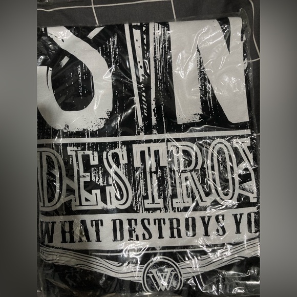 Vigilant Shirt(Romans6:6) - Picture 3 of 3